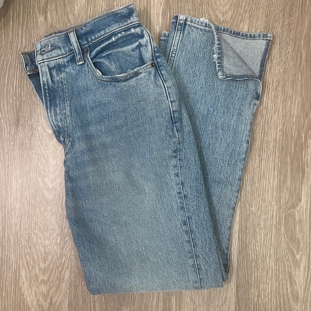 Abercrombie ultra high rise 90s straight jean